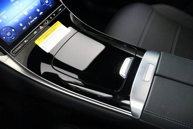 2025 Mercedes-Benz GLC Base - Photo 26