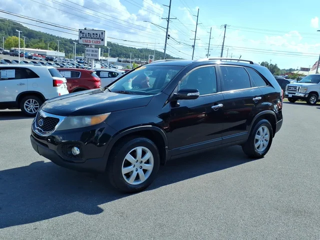 Pre-Owned 2011 Kia Sorento SUV