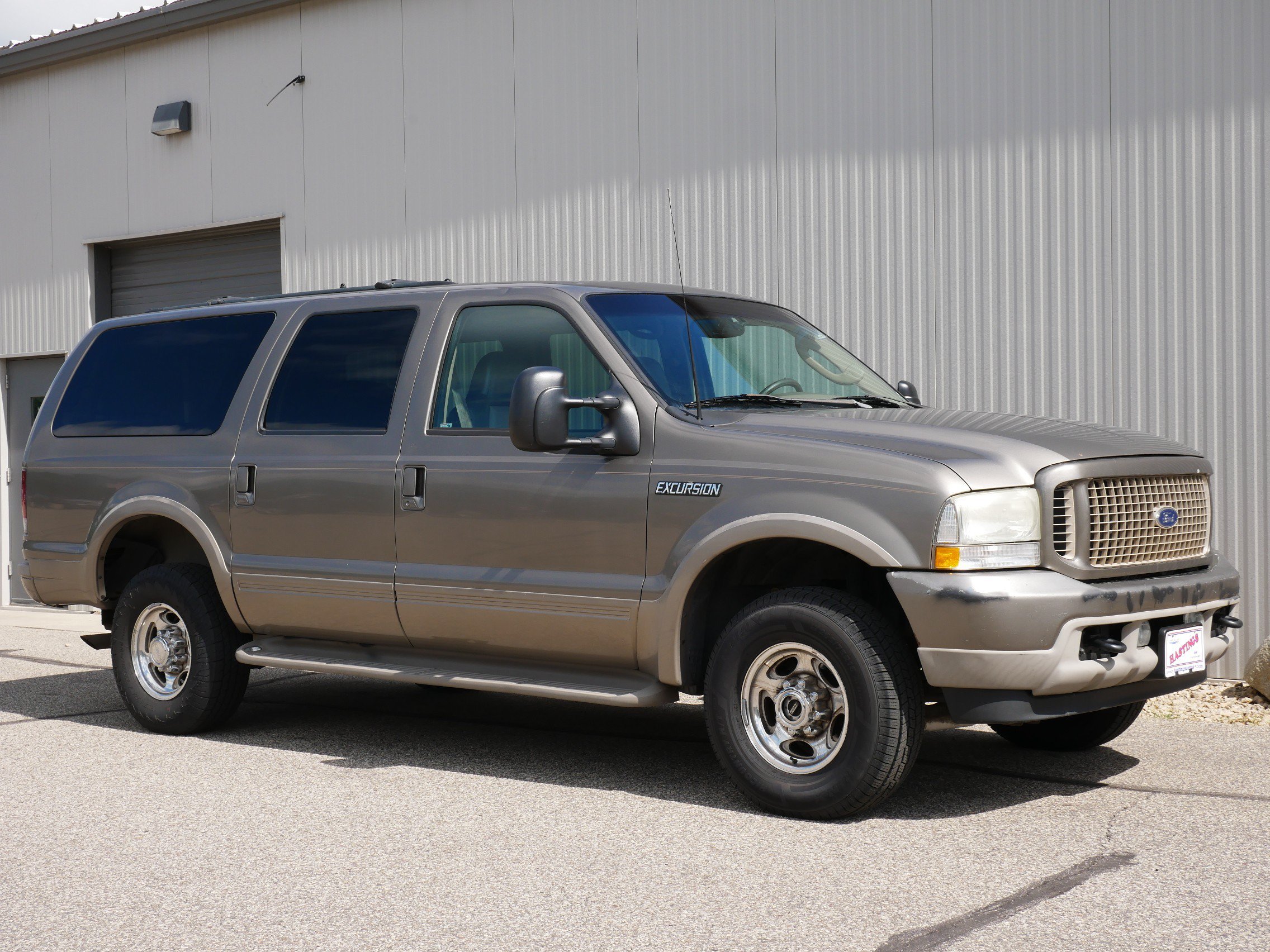 Used 2003 Green Ford Eddie Bauer image 7