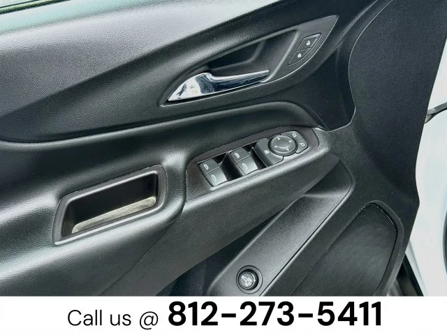 Used 2020 White Chevrolet LT image 17