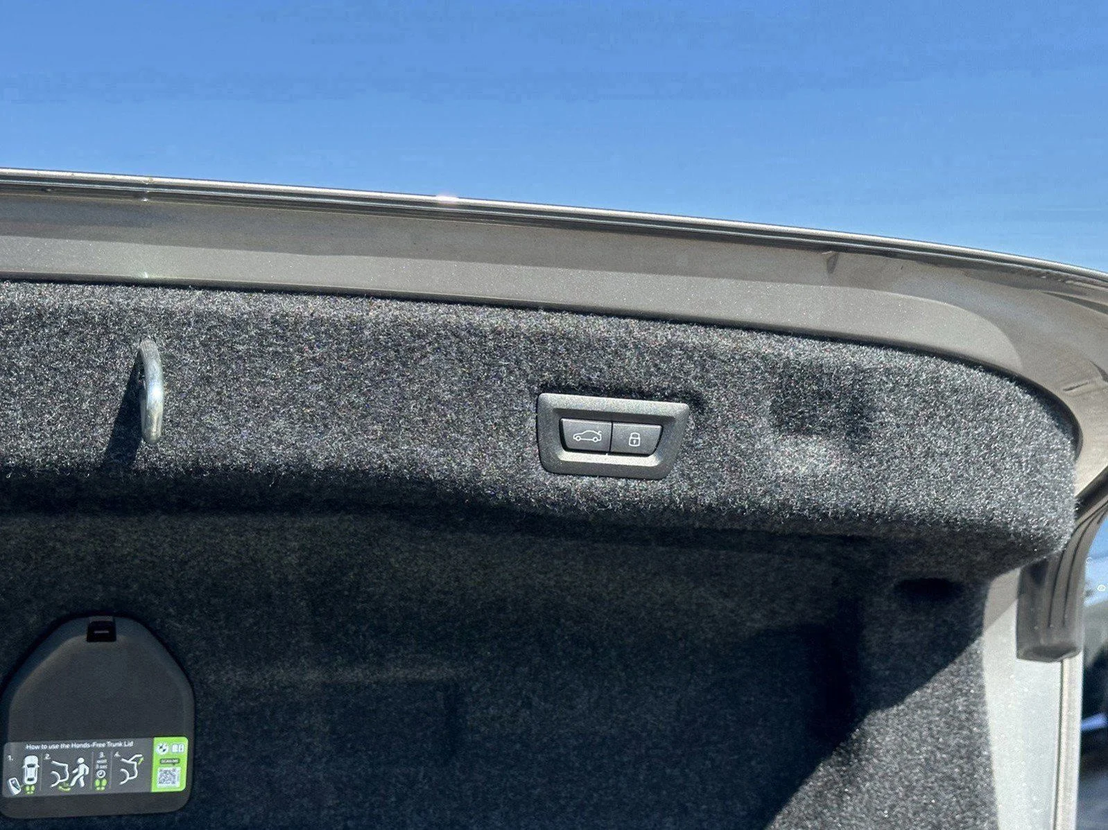 New 2026 Oxide Grey Metallic BMW eDrive40 image 12