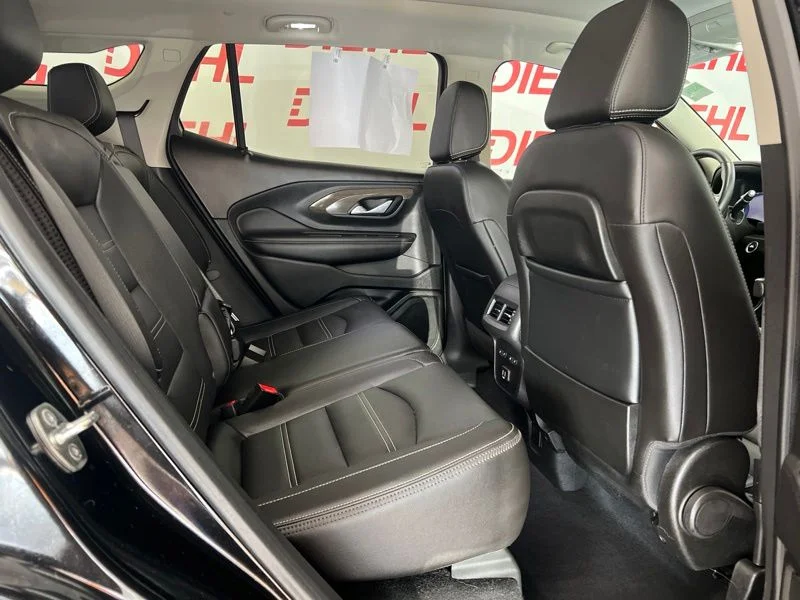 Used 2023 Black GMC Denali image 11