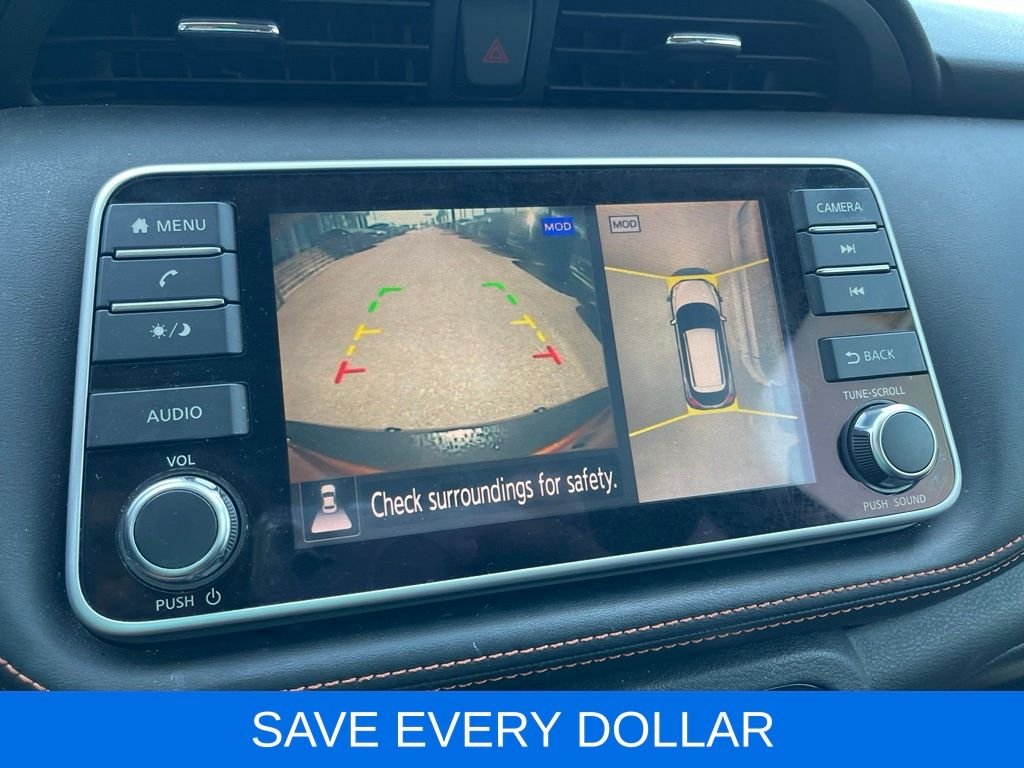 Used 2020 Orange Nissan SR image 10
