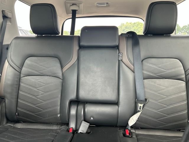 Used 2023 Beige Nissan Platinum image 20