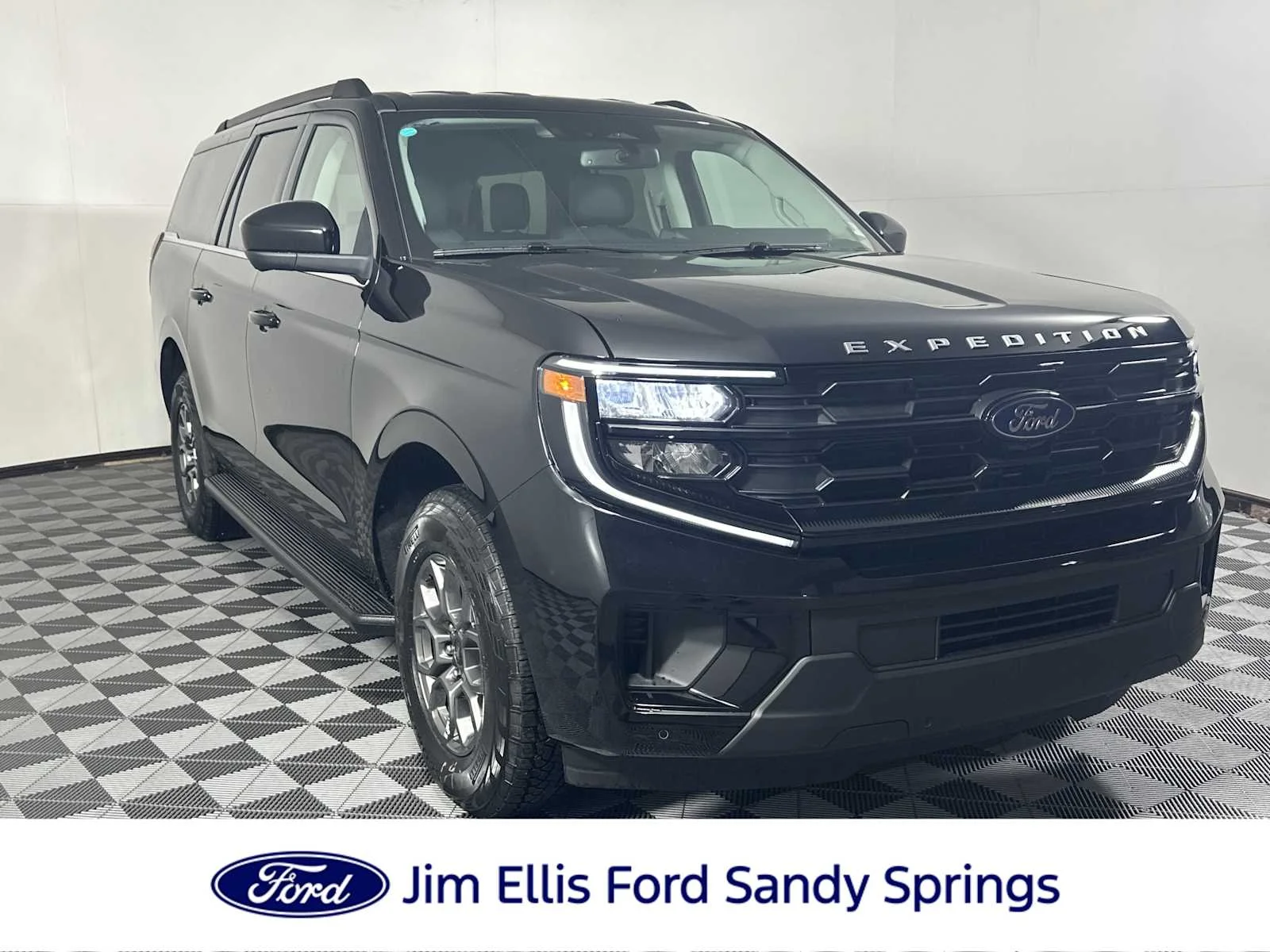 2026 Ford Expedition Active MAX's photo