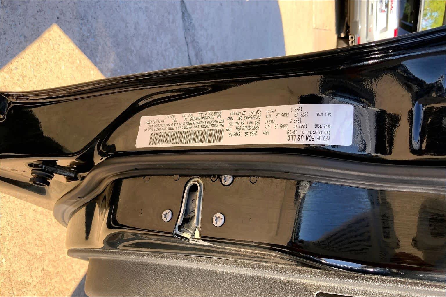 Used 2020 BLACK Jeep High Altitude image 33