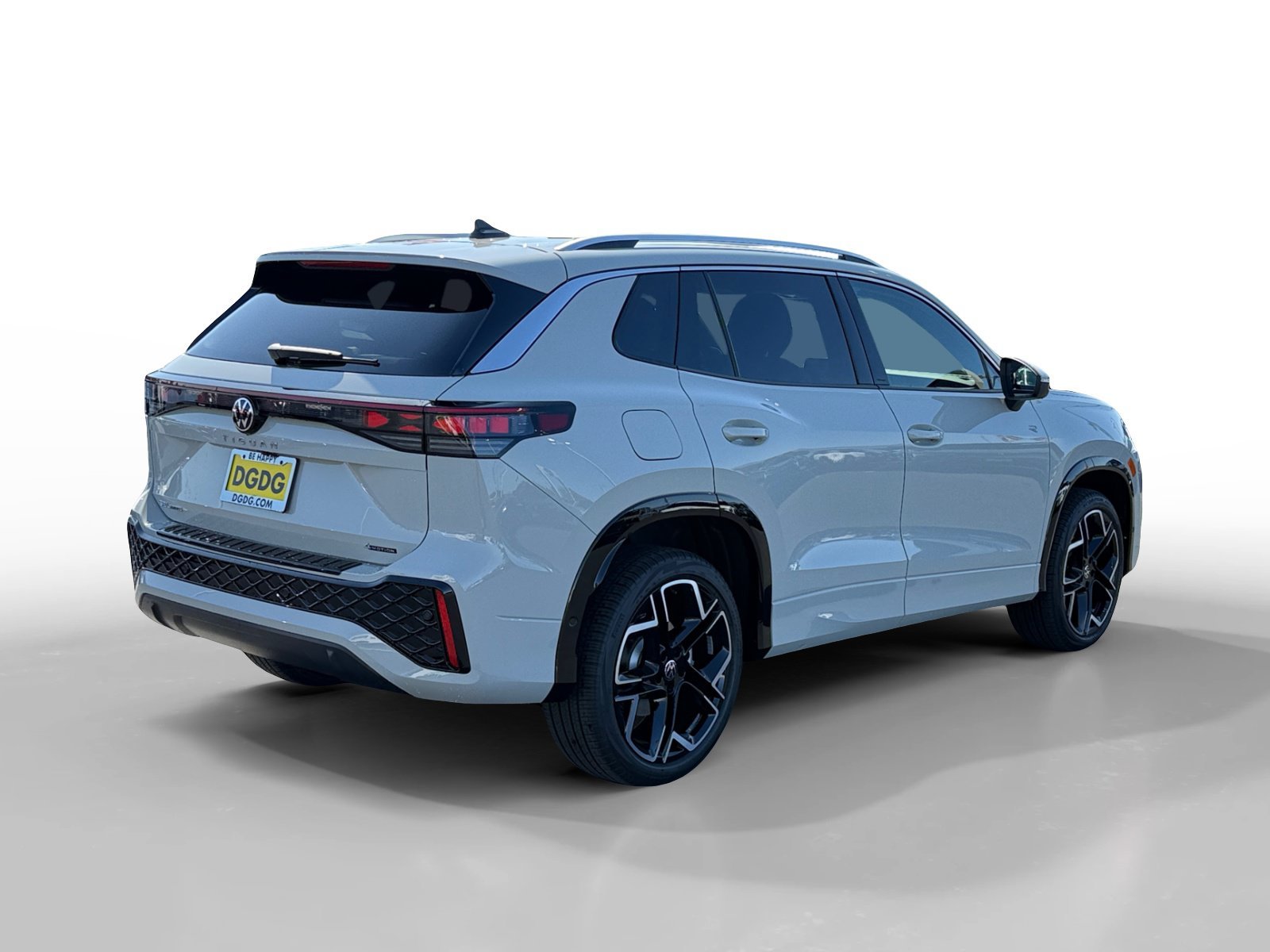 New 2026 Sandstone Volkswagen SEL R-Line Turbo image 5