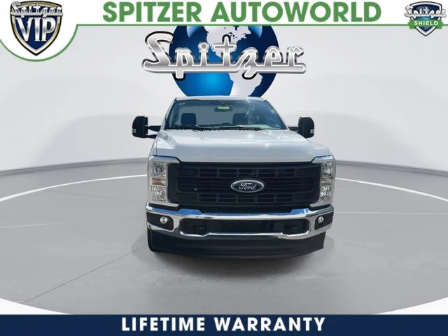 New 2026 Oxford White Ford F-250® XL image 3