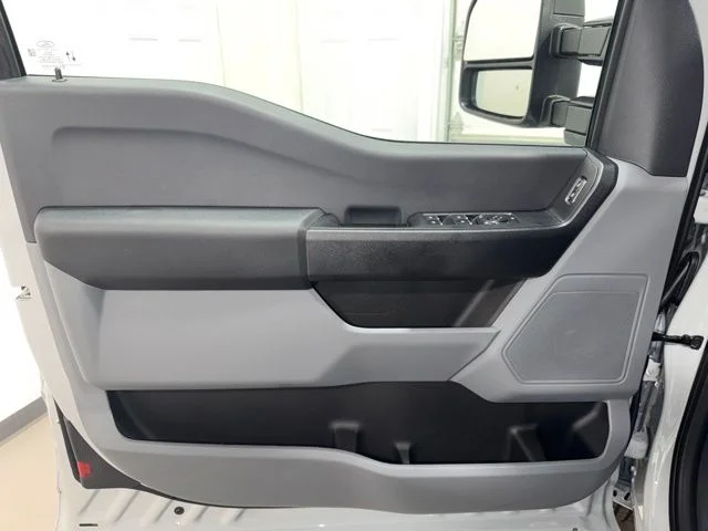 New 2026 Avalanche Ford F-250® XL image 10