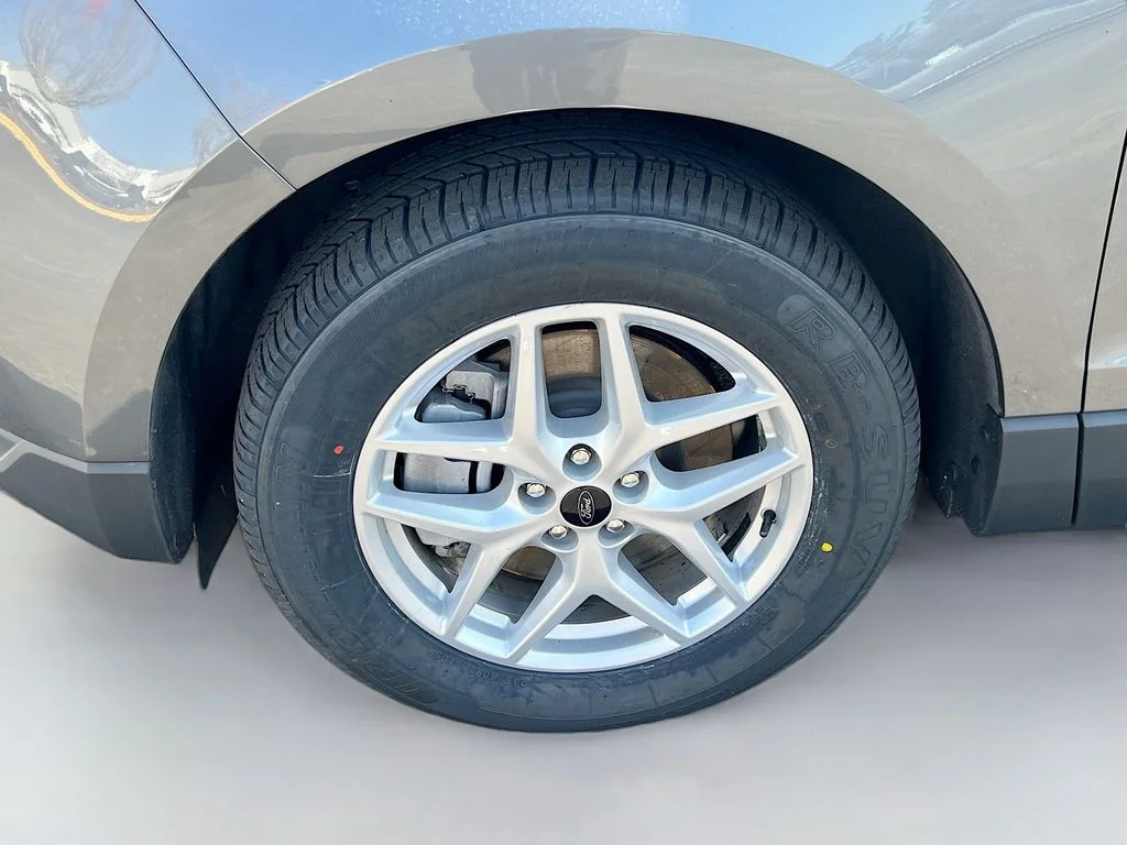 2024 Ford Edge SEL - Photo 36