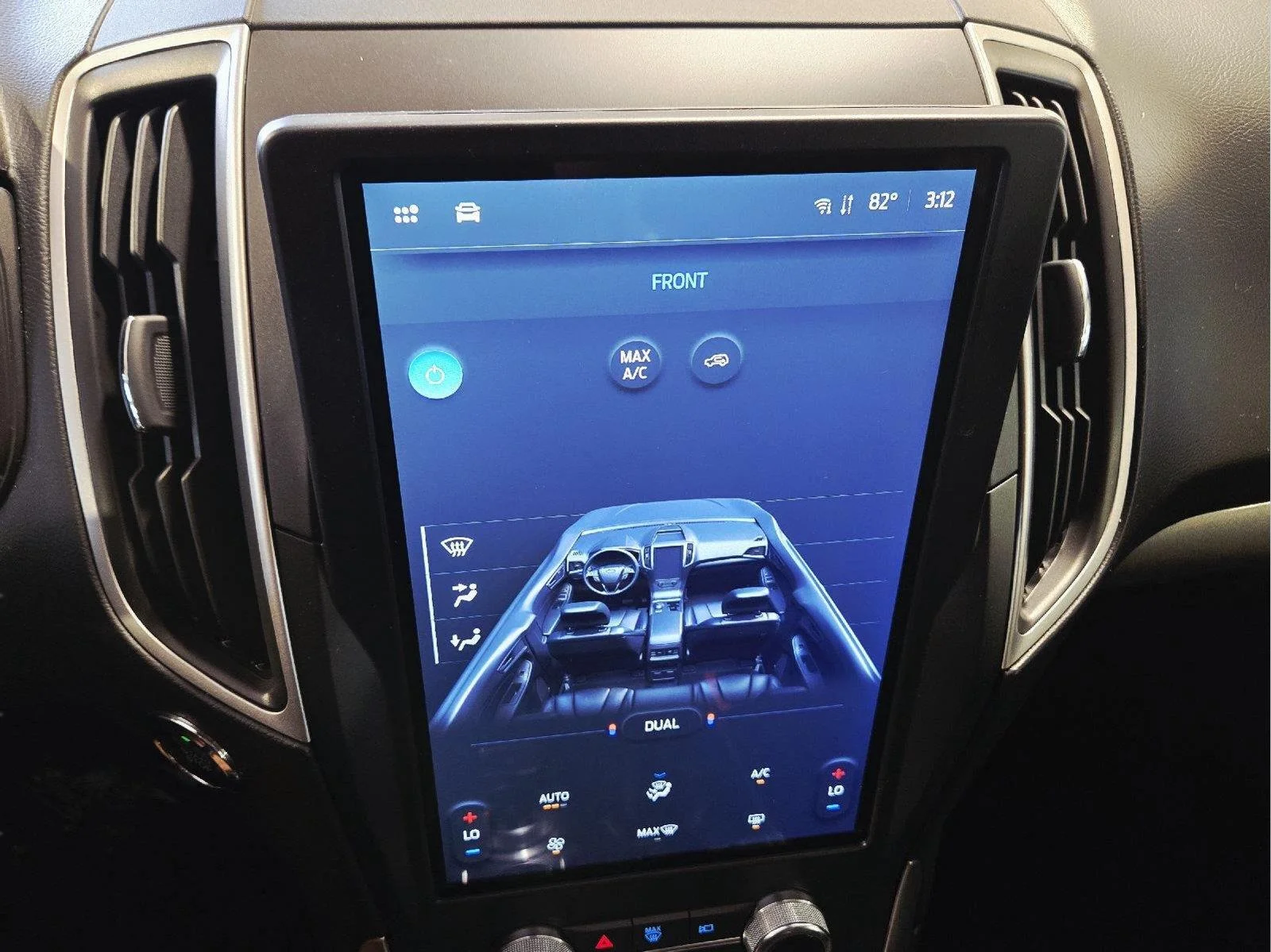 Used 2023 Agate Black Ford SE image 29