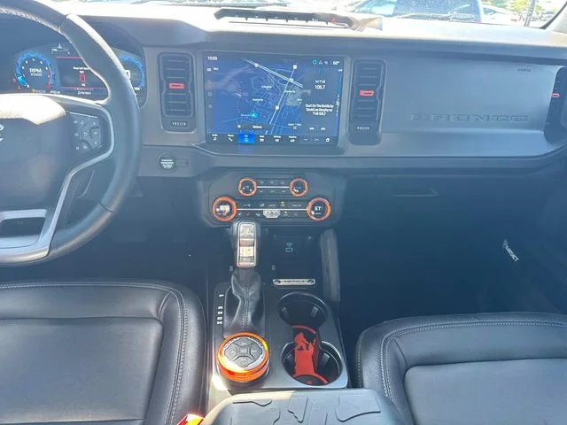 Used 2025 Gray Ford Badlands image 20