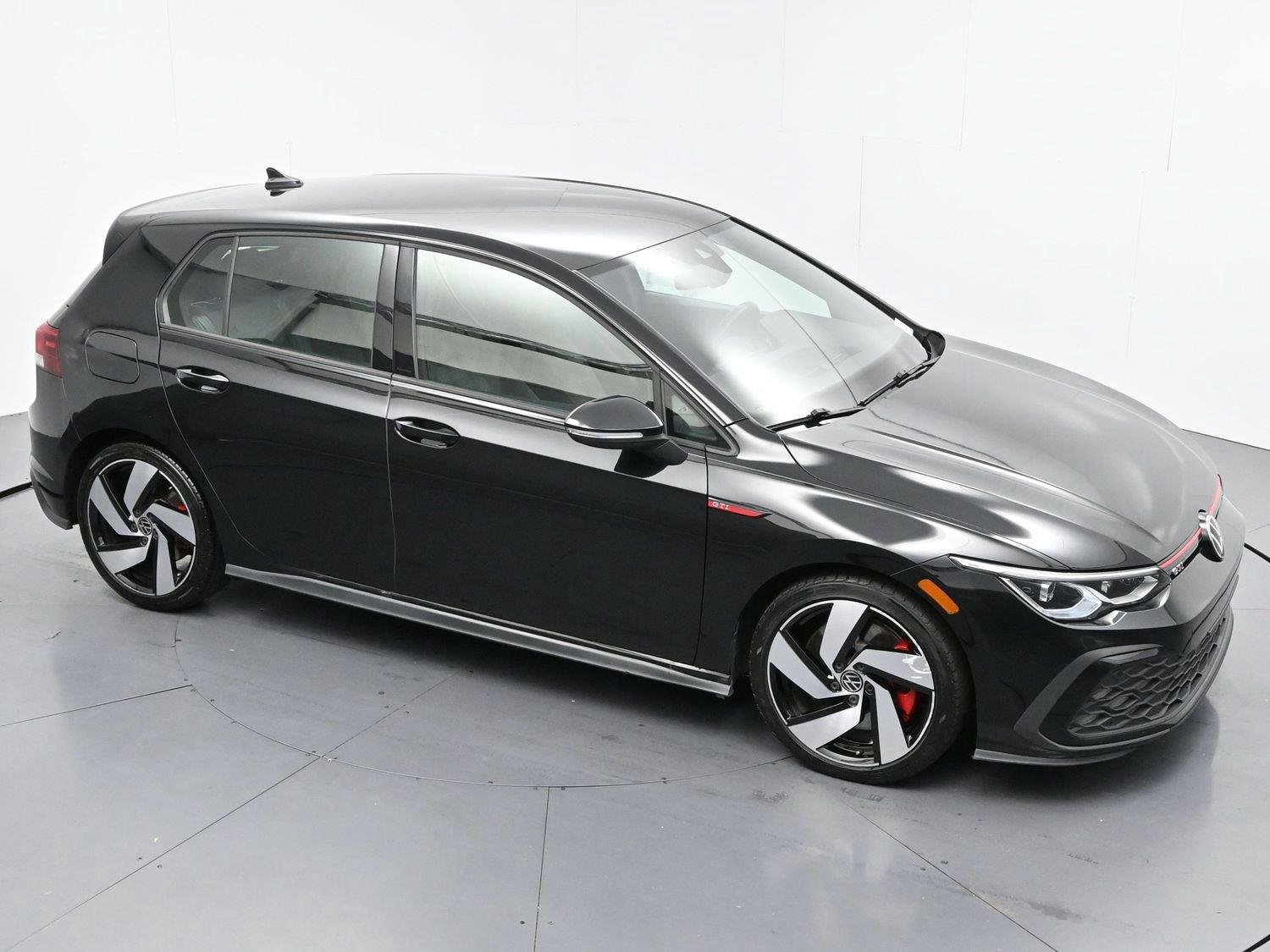 Used 2024 Mythos Black Metallic Volkswagen S image 38