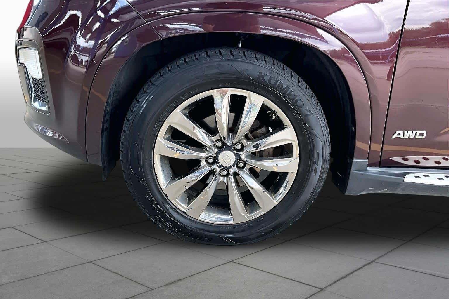 Used 2013 Dark Cherry Kia SX image 11