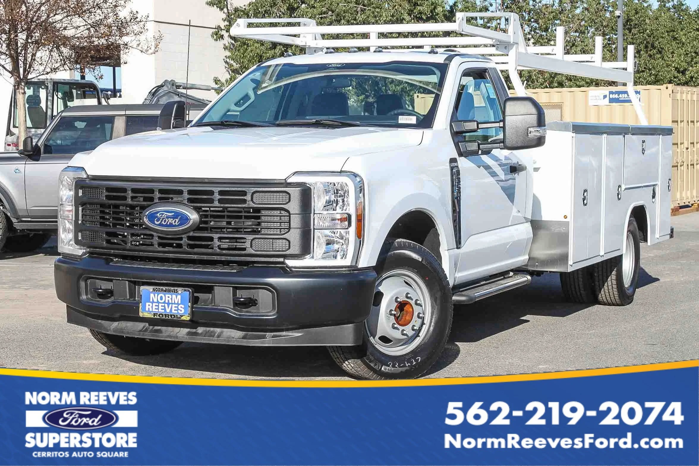2024 Ford F-350 XL Regular Cab 169-In DRW's photo