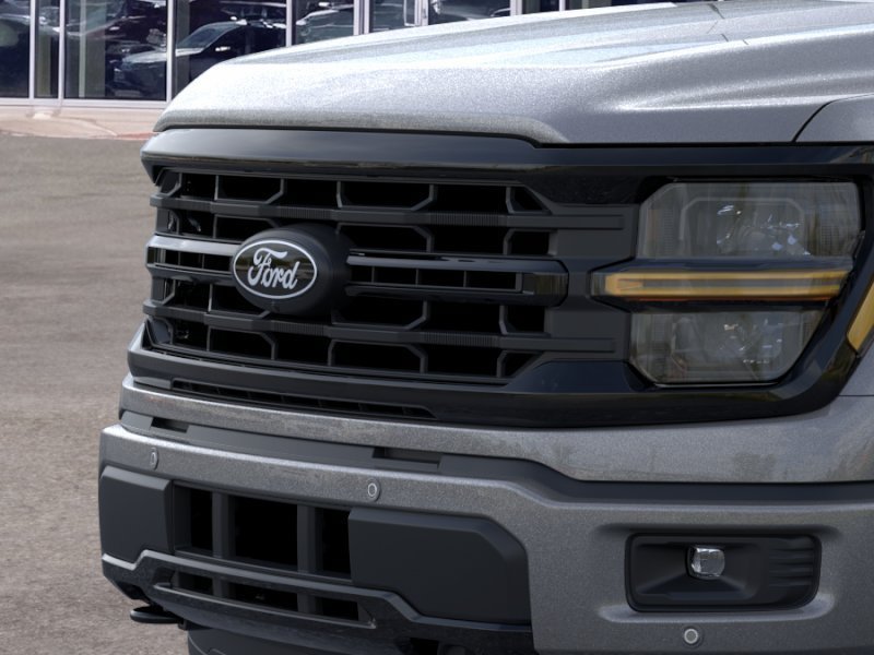 New 2026 Carbonized Gray Metallic Ford XLT image 17