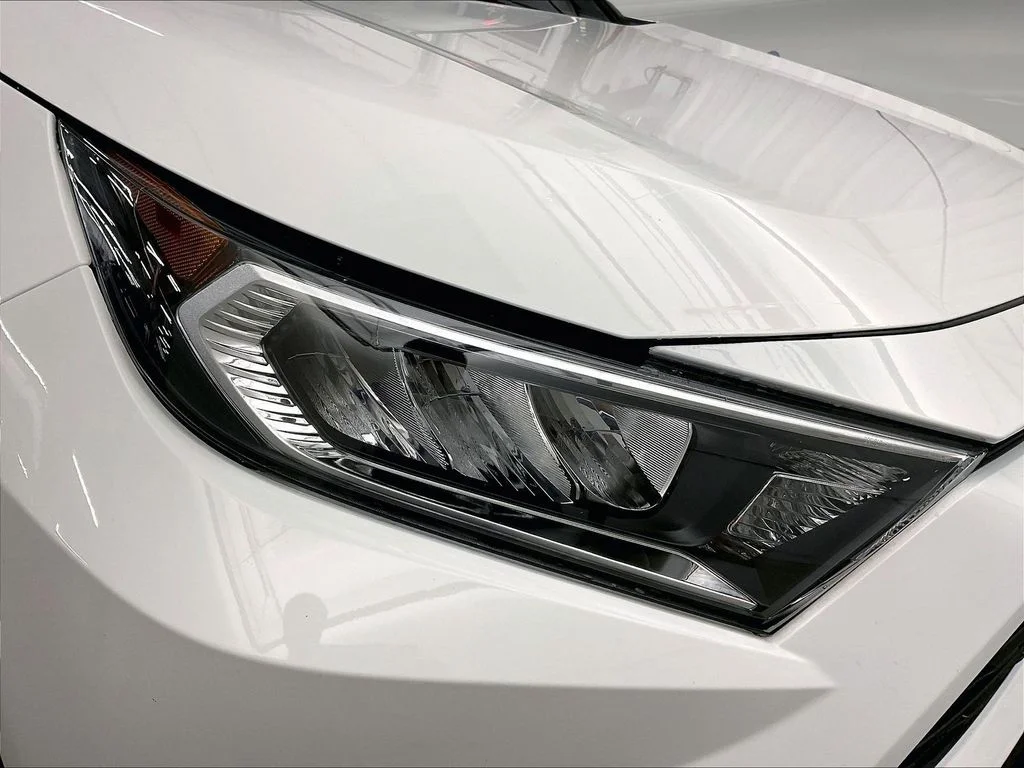 Certified Used 2021 White Toyota LE image 33
