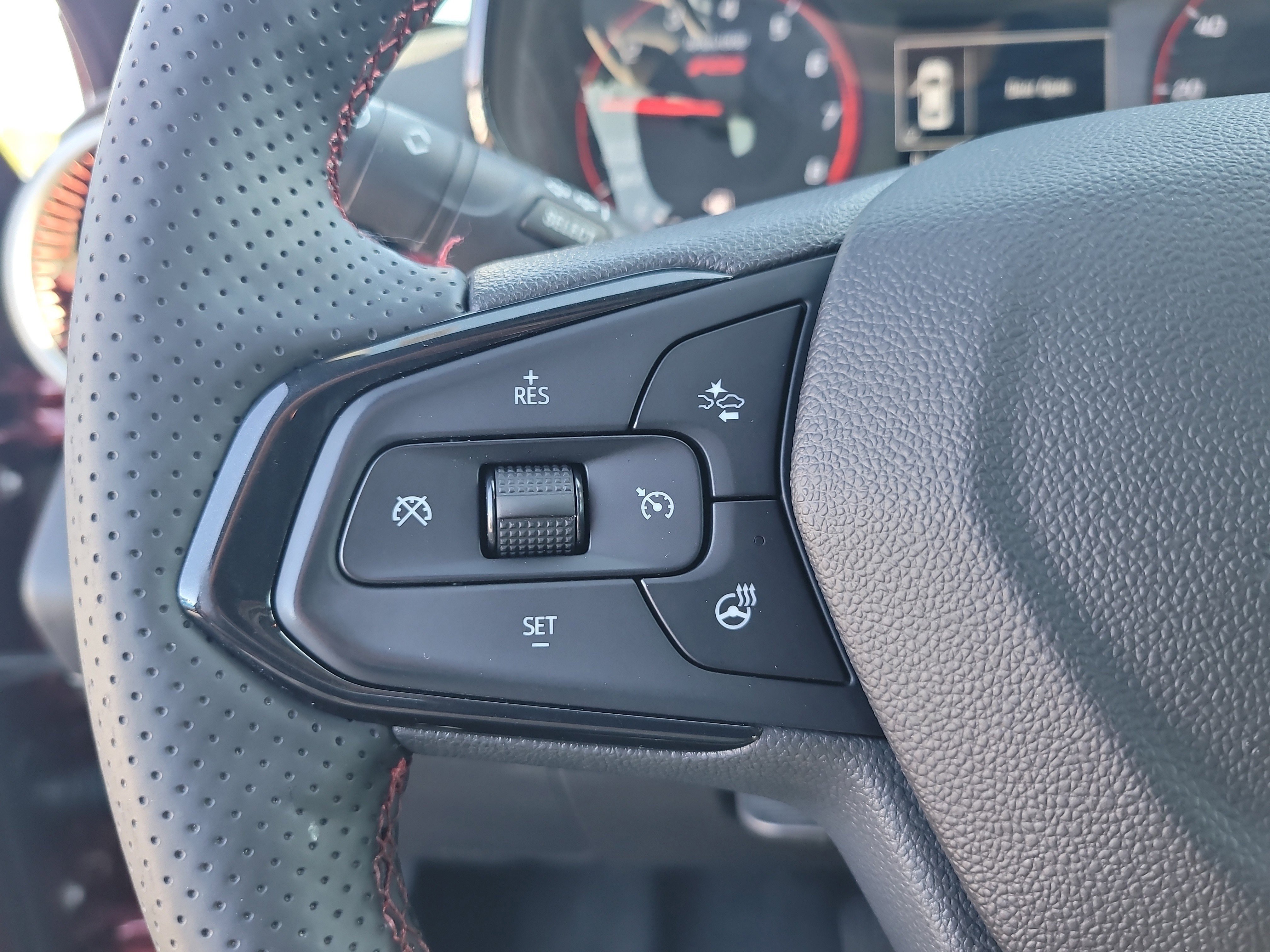 Used 2025 Crimson Metallic Chevrolet 1RS image 26
