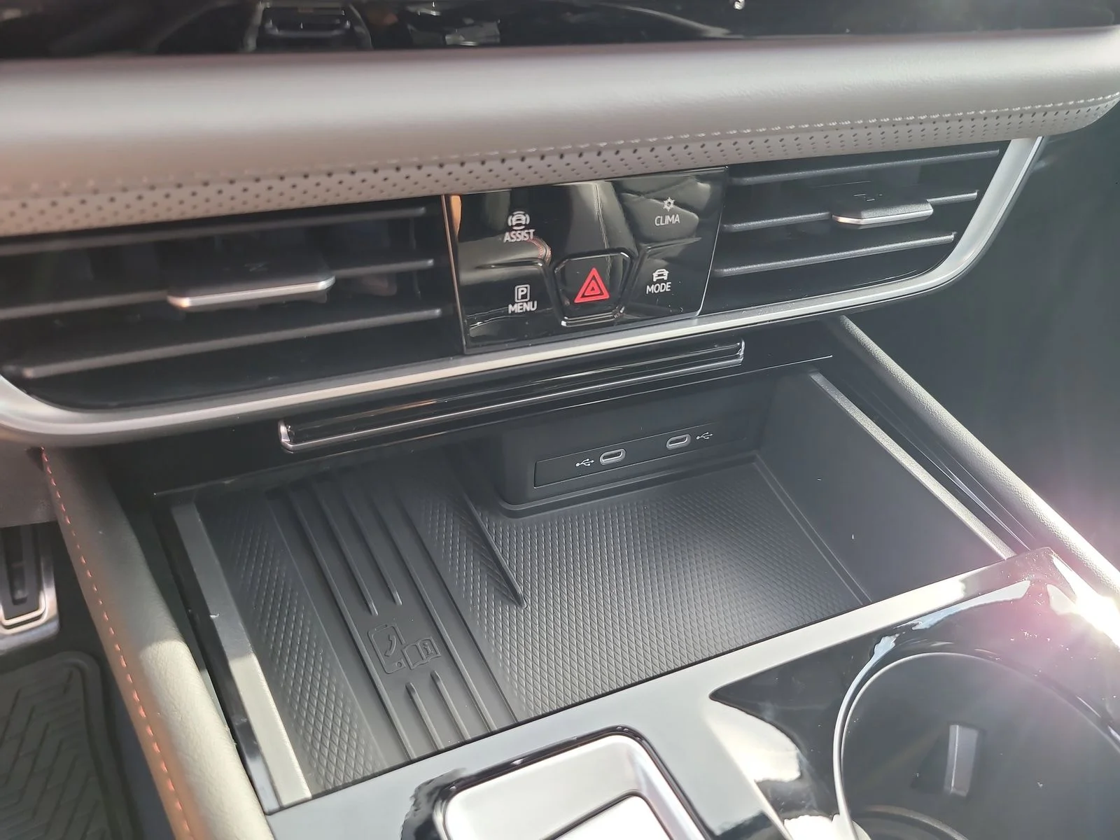 New 2026 Pure Gray Volkswagen 2.0T Peak Edition image 25
