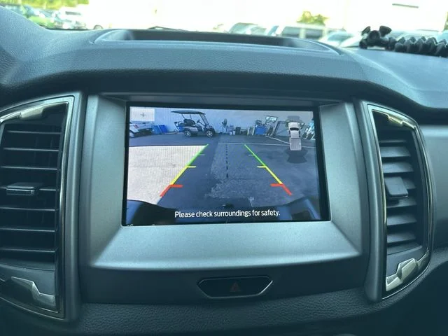 Used 2020 Black Ford XLT image 18