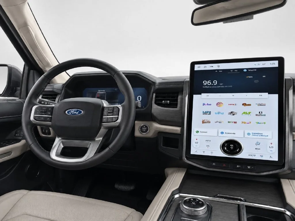Used 2024 Black Ford Limited image 26