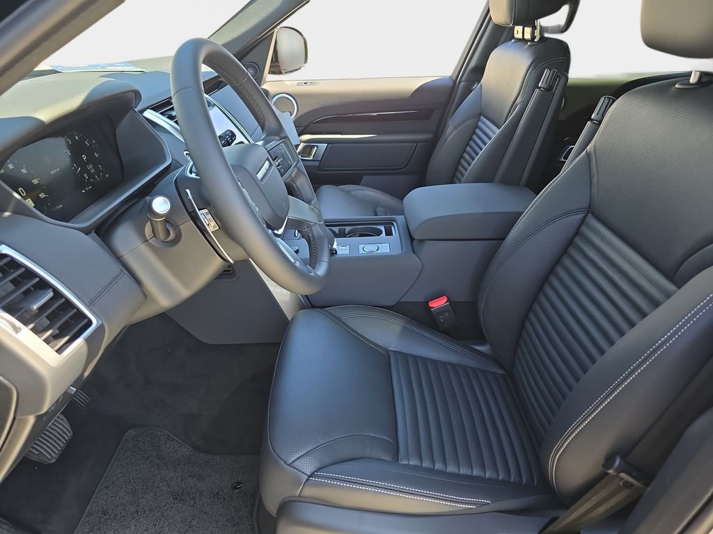 New 2026 Santorini Black Land Rover S image 17