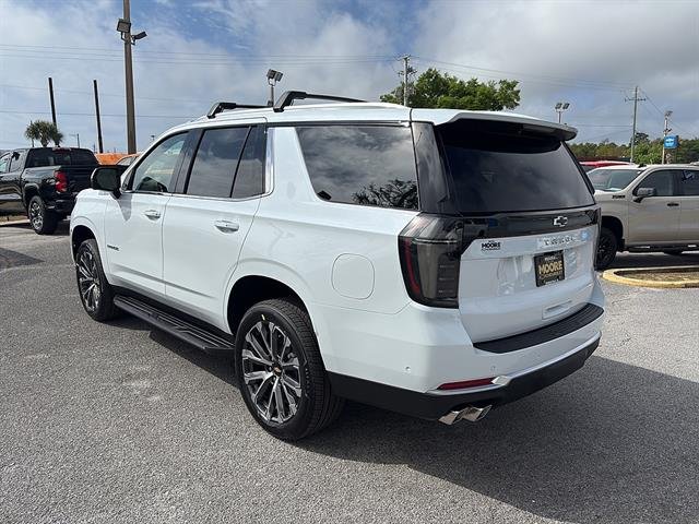 New 2026 Polar White Tricoat Chevrolet High Country image 5