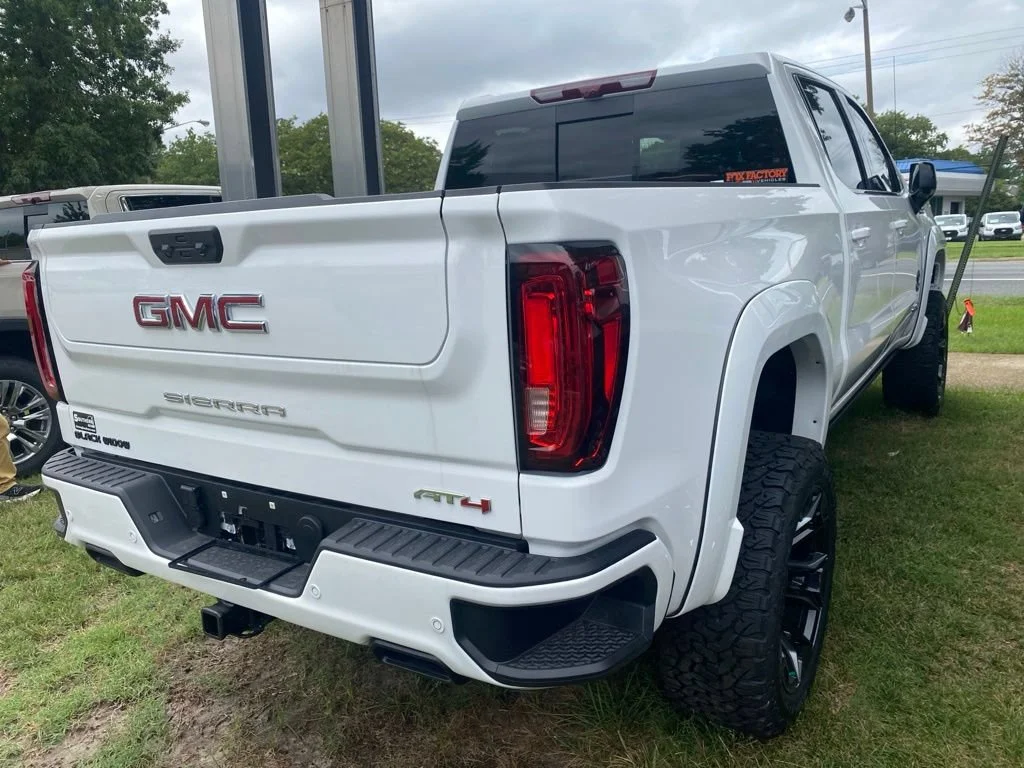 New 2026 Summit White GMC AT4 image 42
