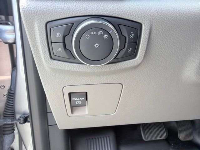 Used 2020 Silver Ford XL image 15
