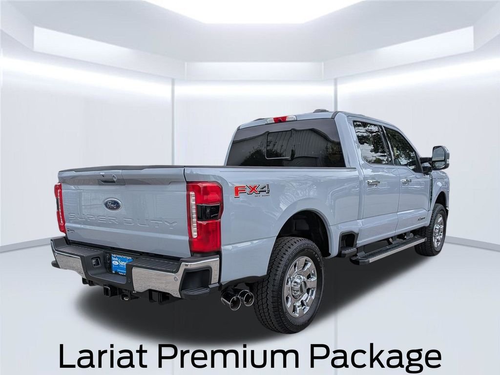 New 2026 Glacier Gray Metallic Tri-Coat Ford F-250® Lariat® image 8