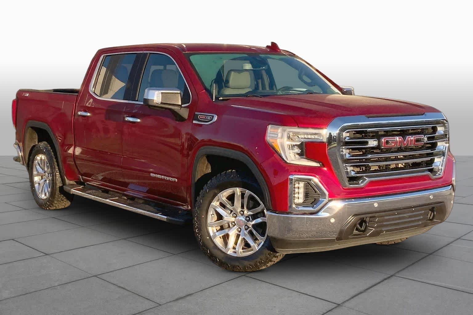 Used 2021 Cayenne Red Tintcoat GMC SLT image 3