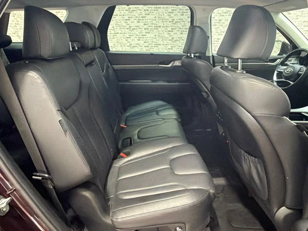 Used 2024 Sierra Burgundy Hyundai SEL image 12