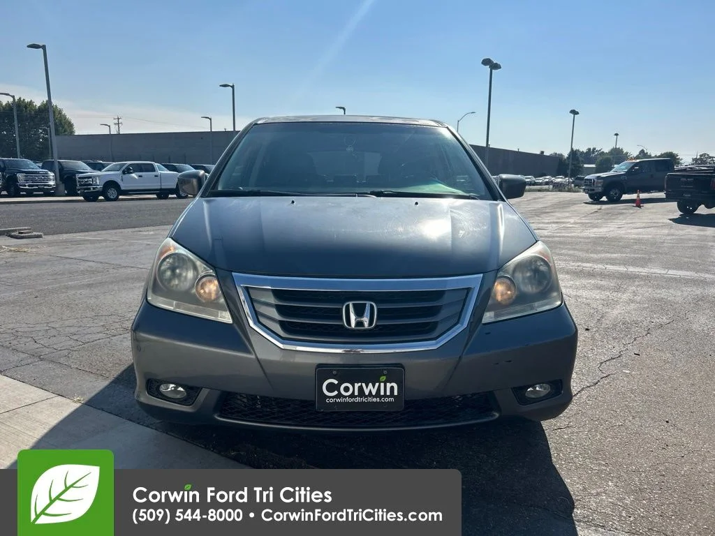 Used 2010 Gray Honda  image 2