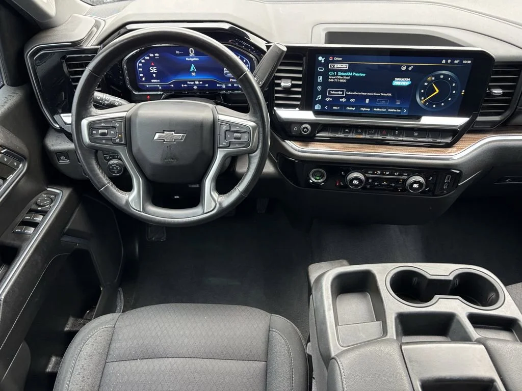 2023 Chevrolet Silverado 1500 RST - Photo 3