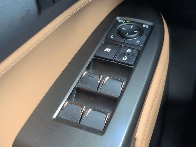 Used 2025 Black Lexus 350 Premium image 24