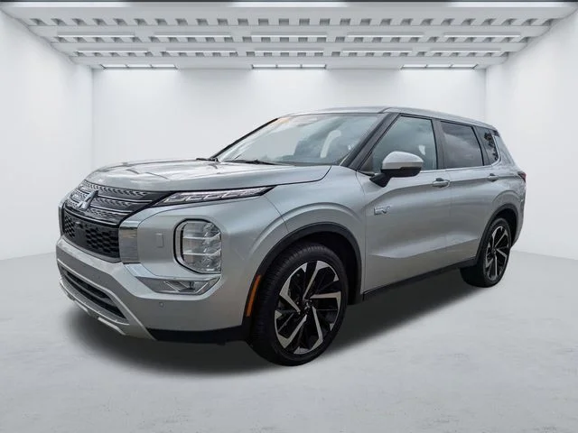 2023 Mitsubishi Outlander Plug-In Hybrid SE - Photo 8