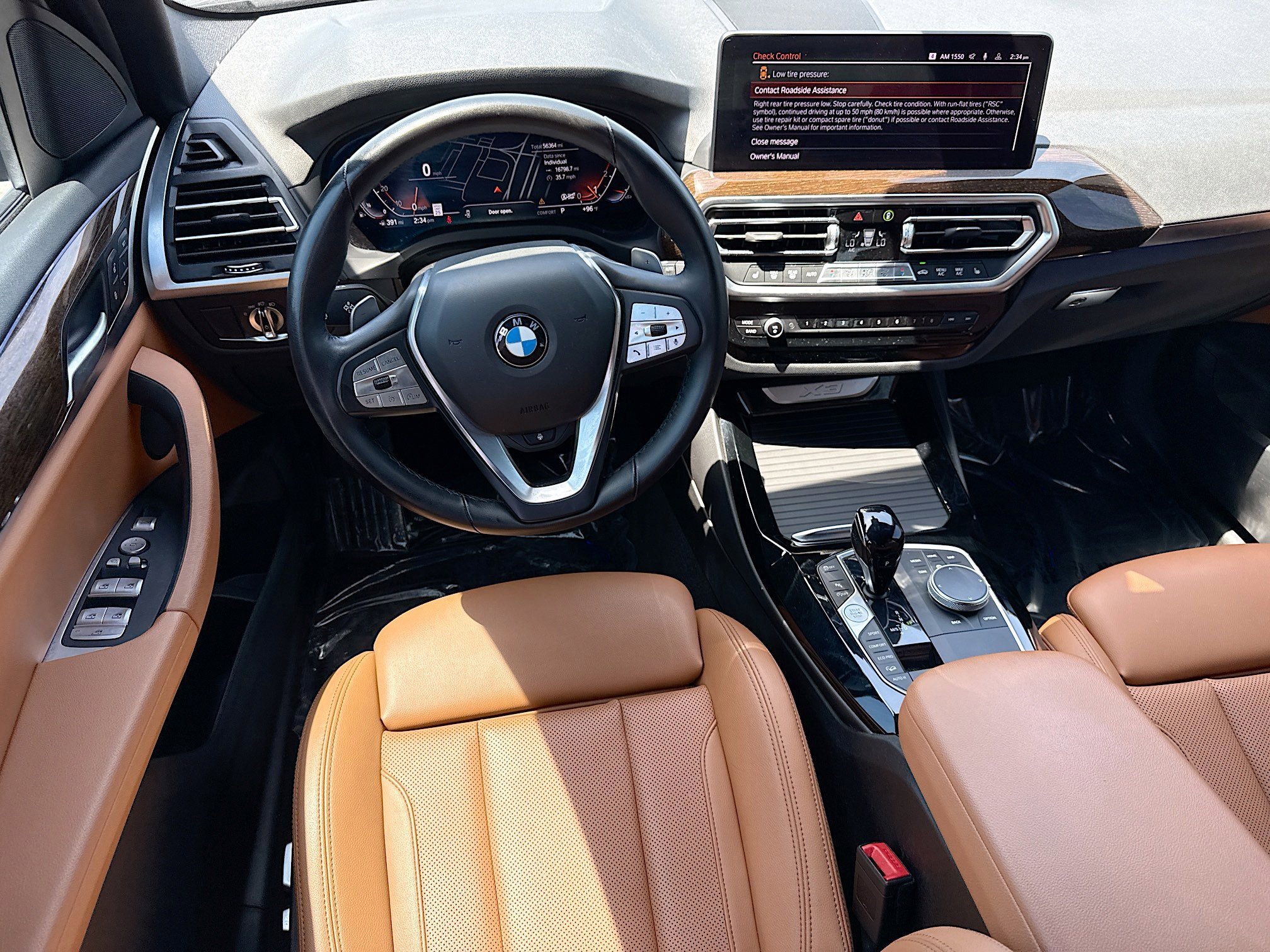 Used 2022 Black Sapphire Metallic BMW xDrive30i image 16