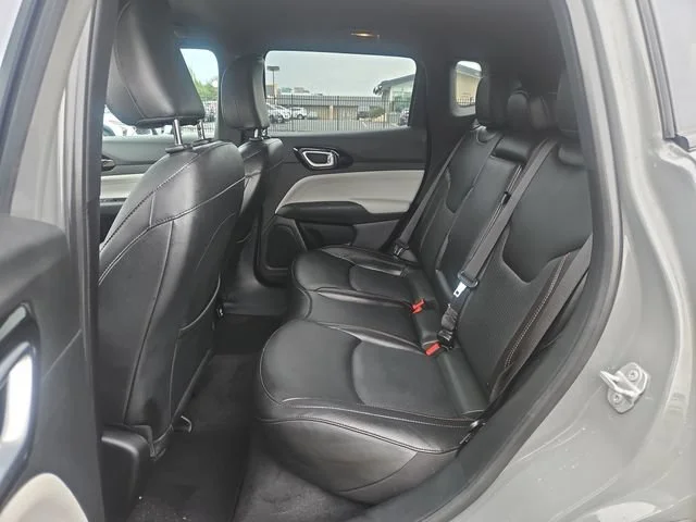 Used 2023 Gray Jeep Limited image 25