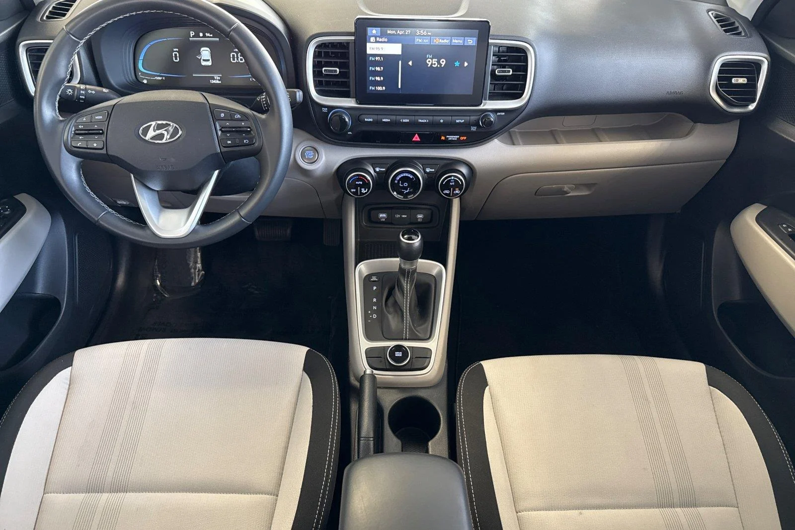 Used 2025 Ecotronic Gray Hyundai SEL image 12