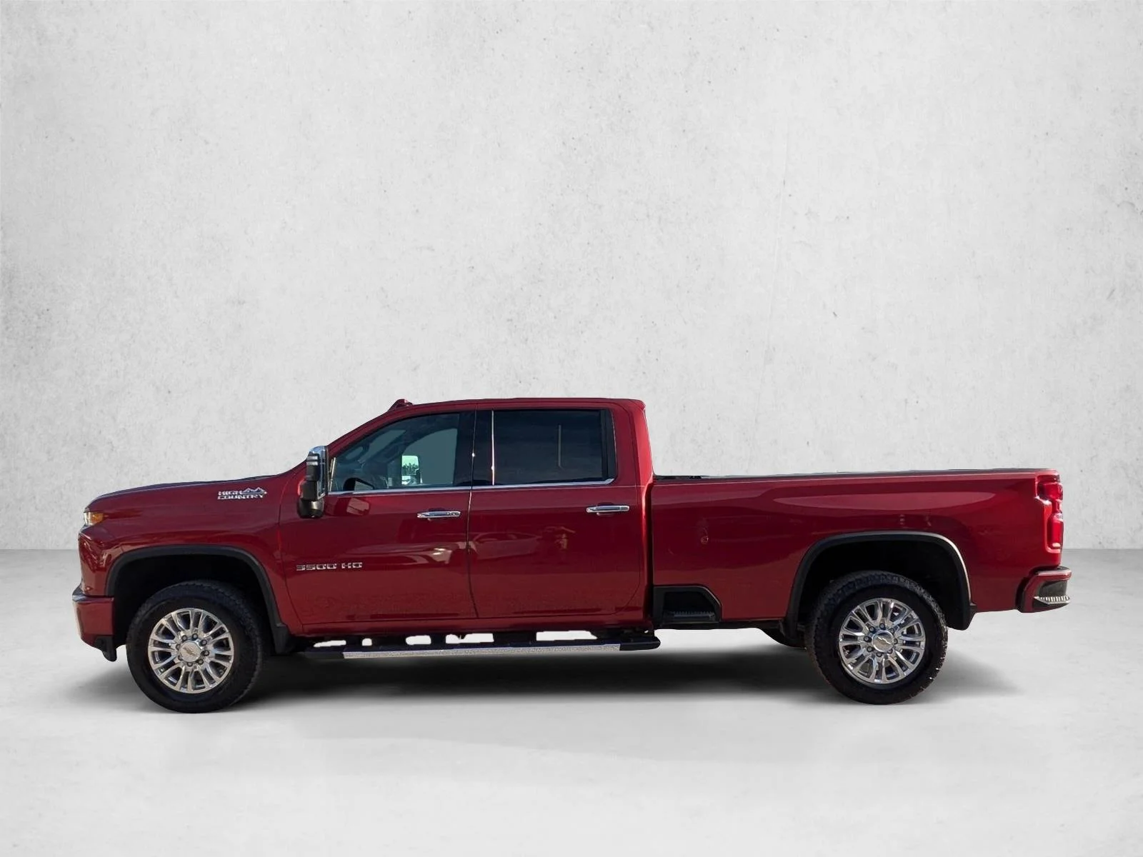Used 2022 Cherry Red Tintcoat Chevrolet High Country image 8