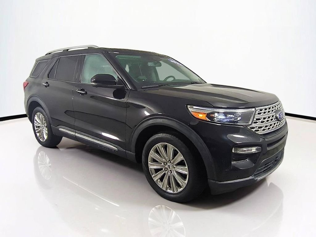 Used 2022 Black Ford Limited image 2