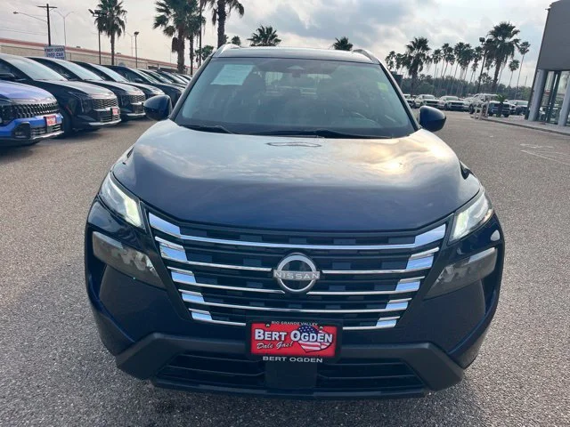 Used 2024 Blue Nissan SV image 2
