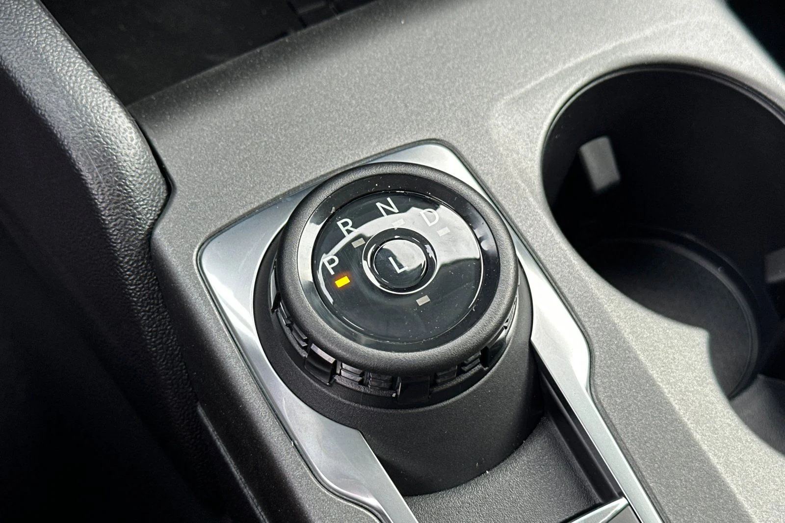 New 2025 Azure Gray Metallic Tri-Coat Ford Outer Banks® image 25