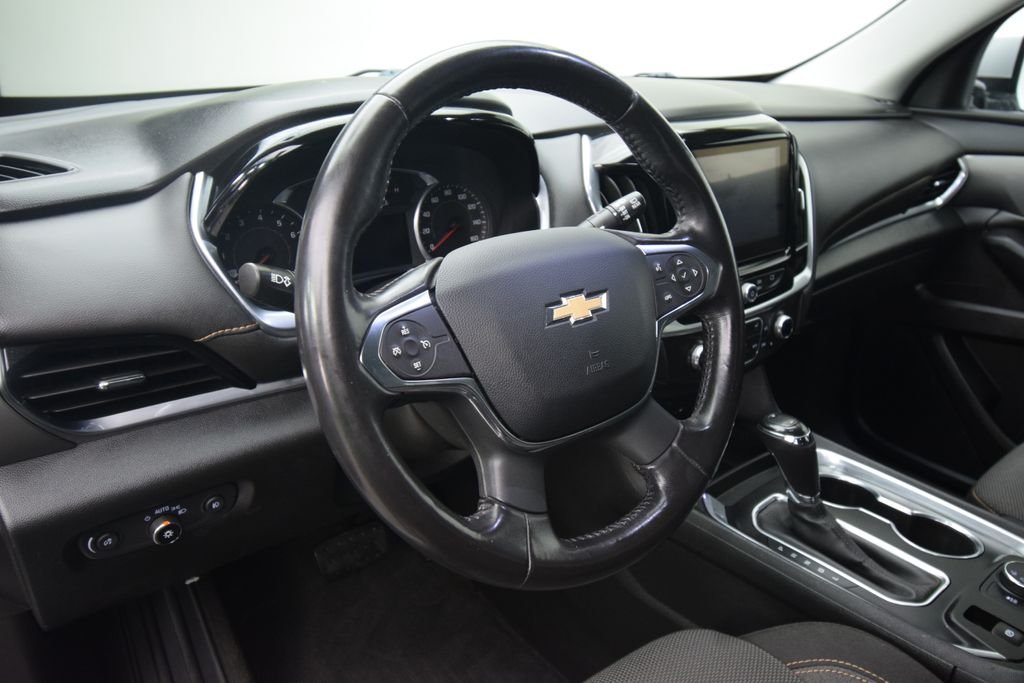 Used 2019 Silver Chevrolet LT image 11