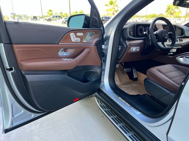 2026 Mercedes-Benz GLS Base - Photo 14