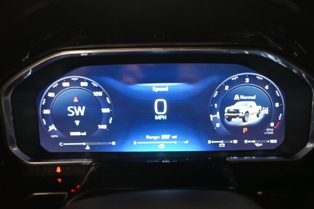 Used 2026 White Chevrolet LT Trail Boss image 27