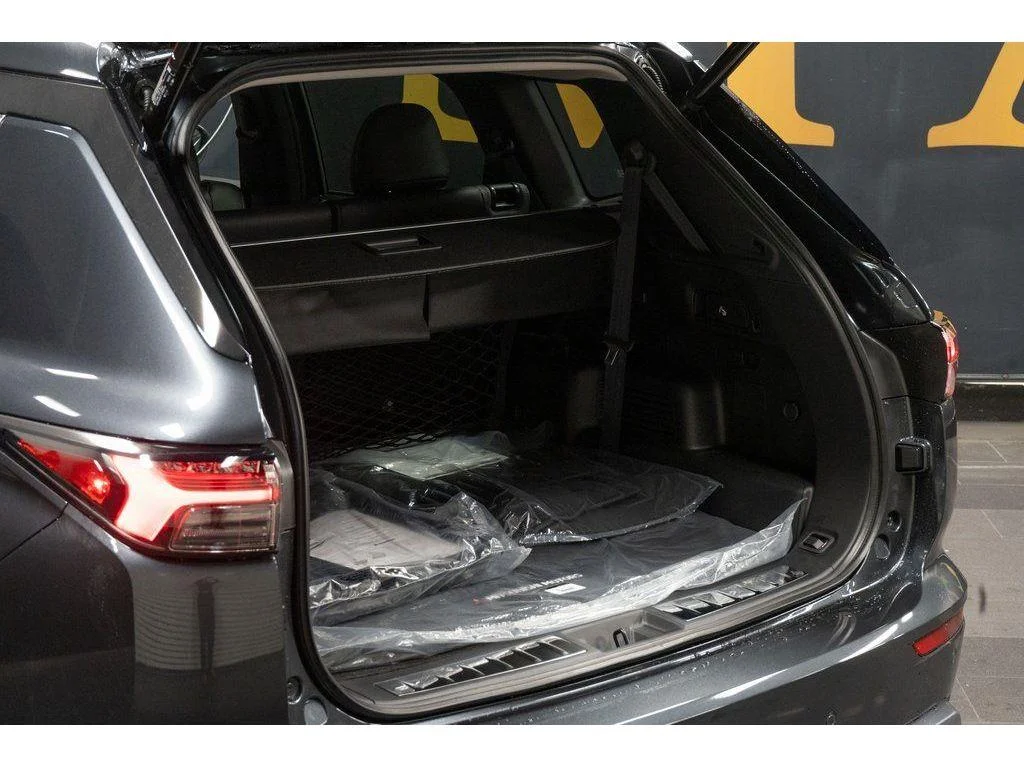 2026 Mitsubishi Outlander SE - Photo 11