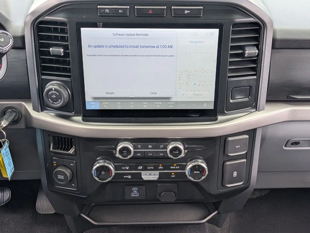 Used 2024 Gray Ford XLT image 19