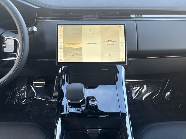 New 2026 Santorini Black Land Rover SE image 15