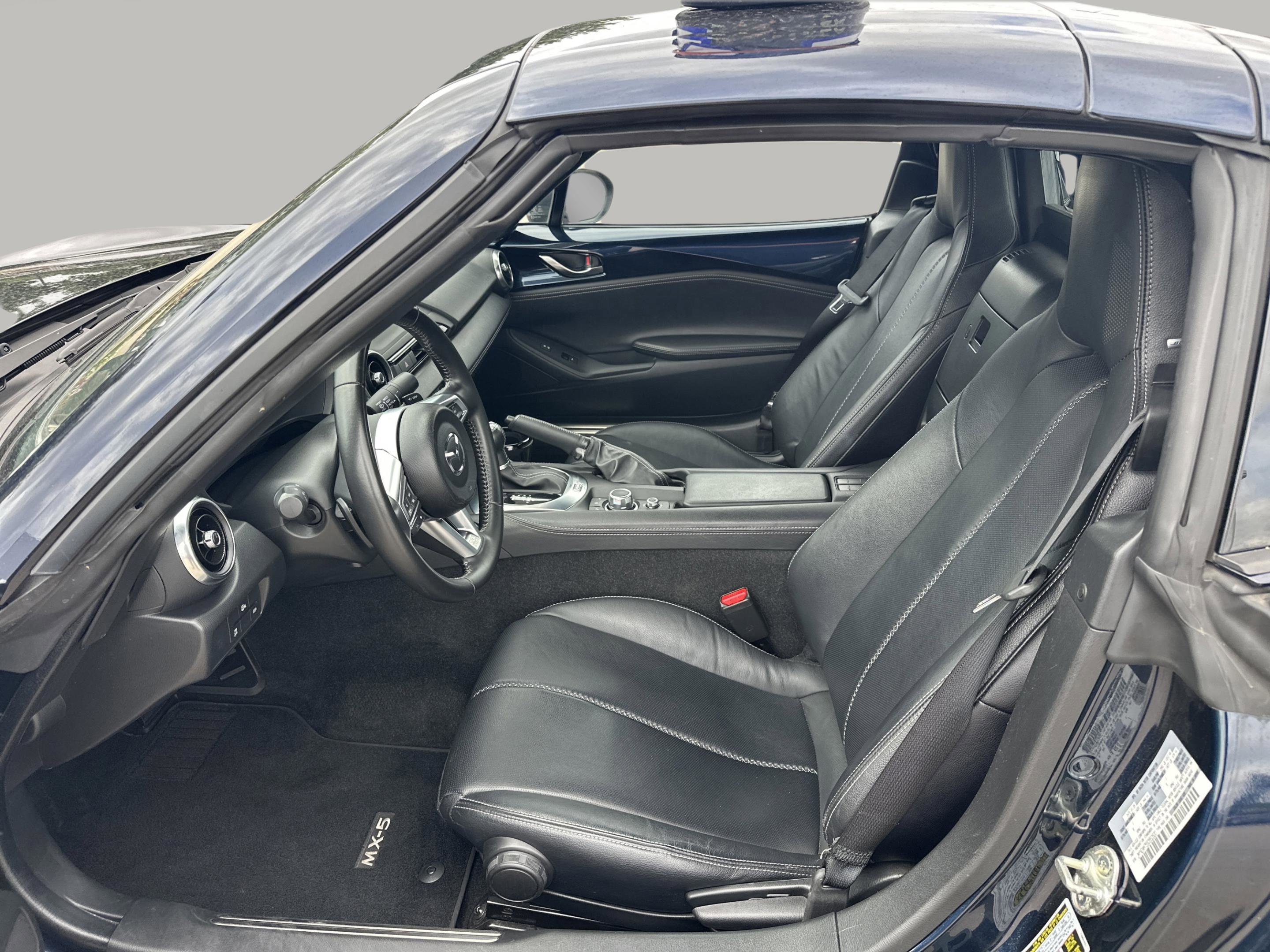 Used 2025 Deep Crystal Blue Mica Mazda Grand Touring image 10